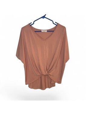 Lavender Field Blush Pink Knot Front Batwing Top Size Large Made in USA